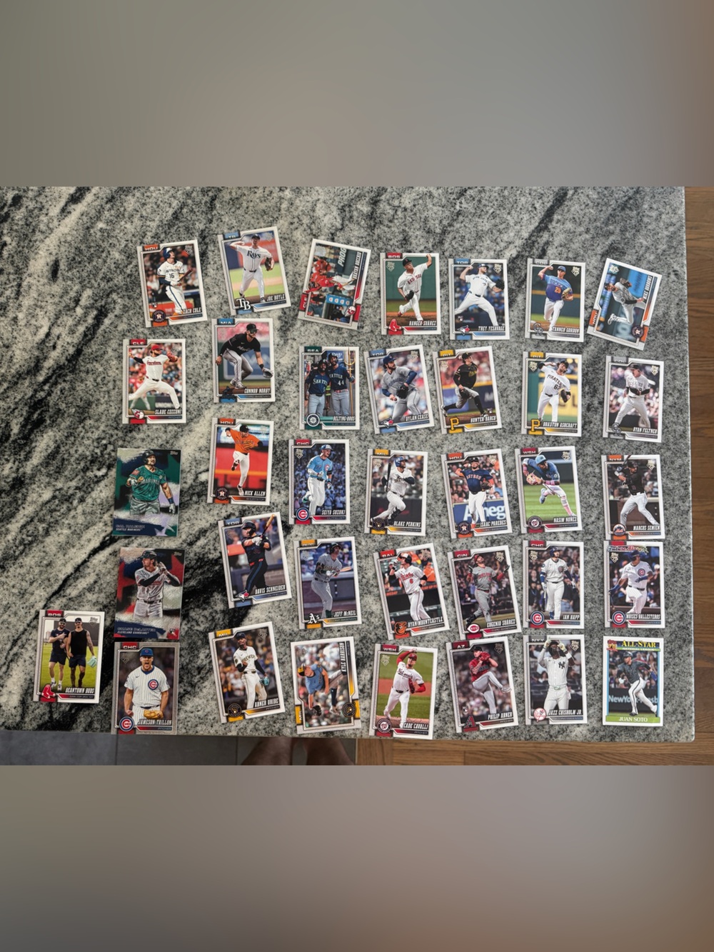 Baseball Card Lot - Assorted Major League Cards